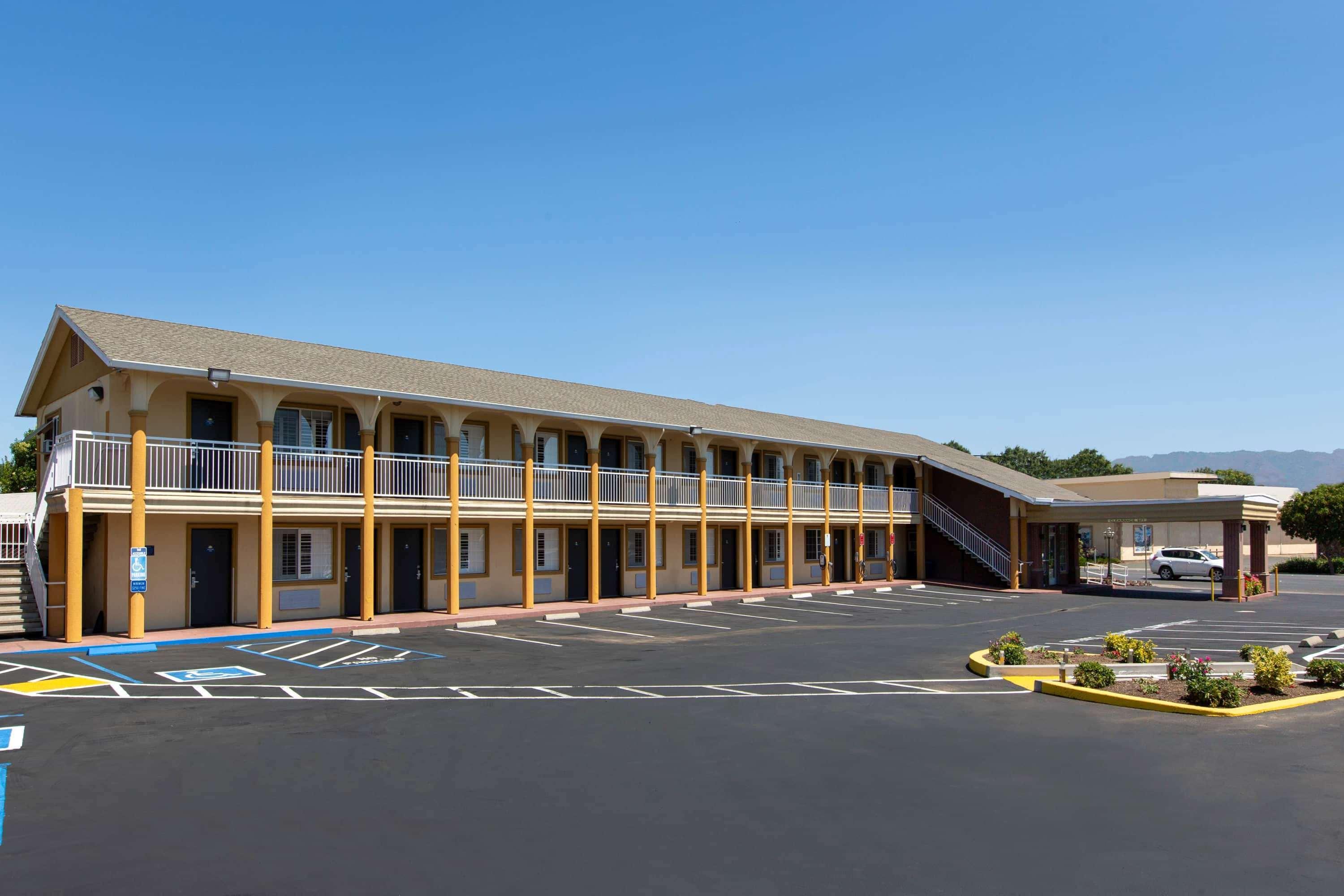 Days Inn By Wyndham Ukiah Kültér fotó