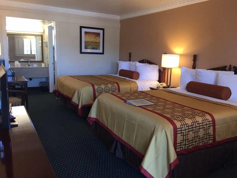 Days Inn By Wyndham Ukiah Kültér fotó