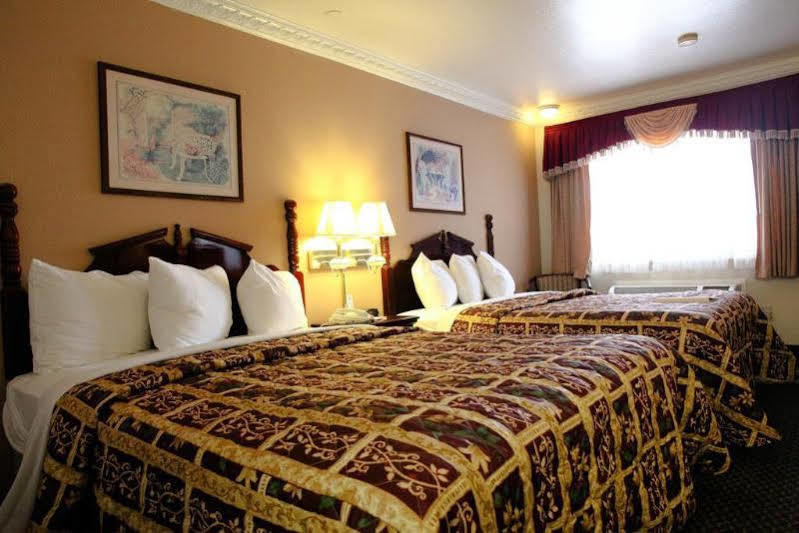 Days Inn By Wyndham Ukiah Kültér fotó
