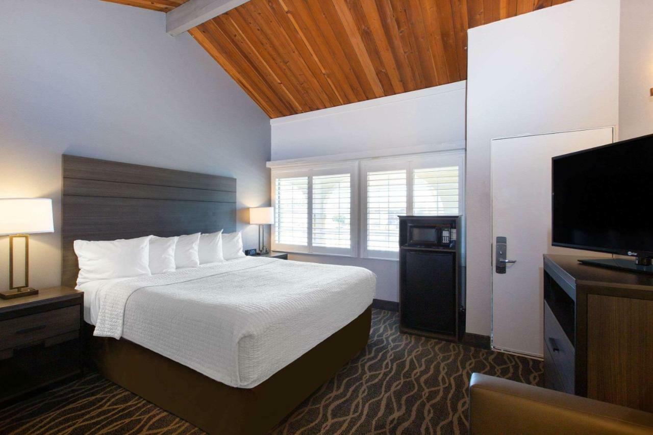 Days Inn By Wyndham Ukiah Kültér fotó